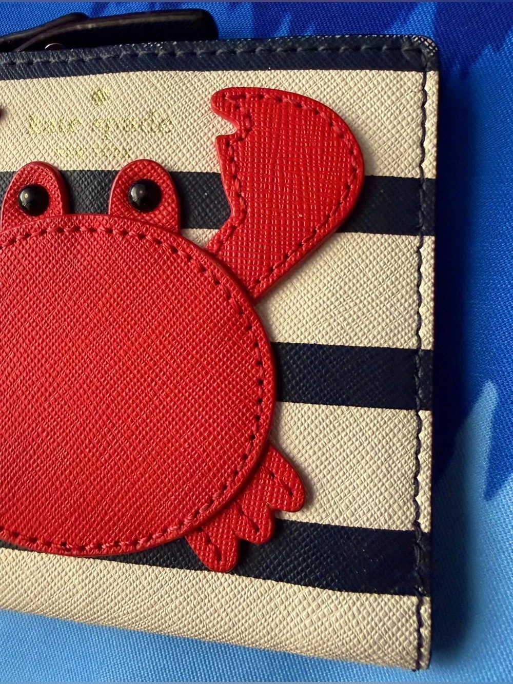 Kate Spade Shore Thing Crab Adalyn Wallet